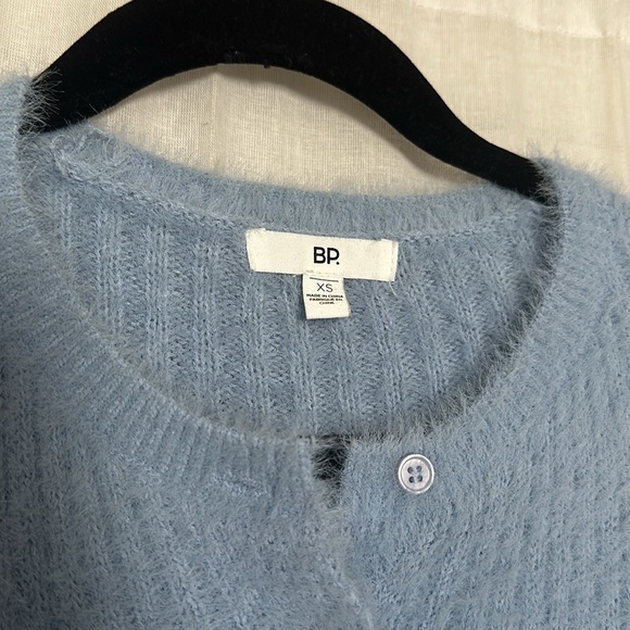 NWOT. BP fuzzy crop sweater top . Never worn. Perfect condition. Super cute. - Picture 4 of 8